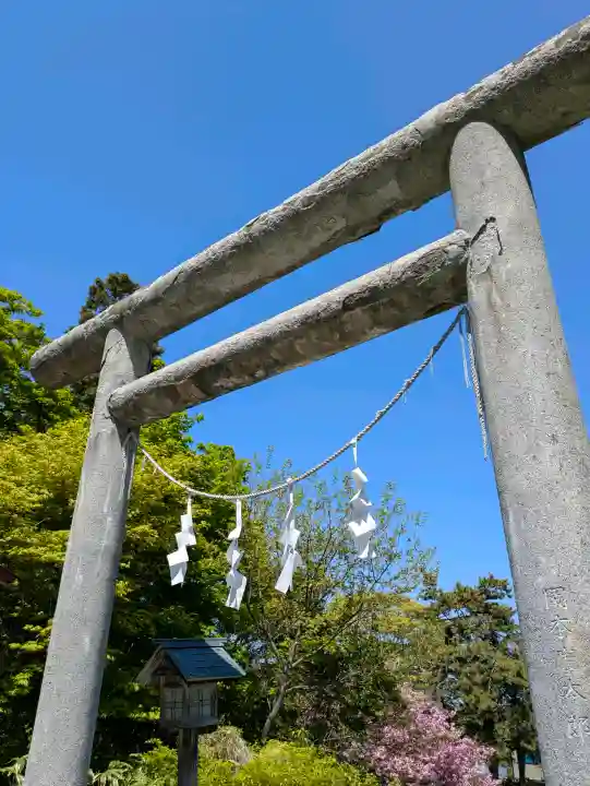 山上大神宮の{uncategorized: "未分類", other: "その他", undefined: "問題あり", building: "その他建物", grave: "お墓", sacred_gate: "鳥居", guardian: "狛犬", statue: "像", buddha: "仏像", history: "歴史", nature: "自然", garden: "庭園", animal: "動物", pagoda: "塔", temizu: "手水舎", mountain_gate: "山門・神門", sanctuary: "本殿・本堂", subordinate: "末社・摂社", art: "芸術", scenery: "景色", jizo: "地蔵", ema: "絵馬", goshuin: "御朱印", omikuji: "おみくじ", items: "授与品その他", amulet: "お守り", goshuincho: "御朱印帳", eats: "食事", festival: "お祭り", votive_dance: "神楽", shichigosan: "七五三参", wedding: "結婚式", experience: "体験その他", initially: "初詣", around: "周辺", anti_infection: "感染症対策"}