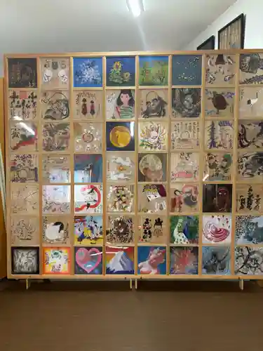 於菊稲荷神社の芸術