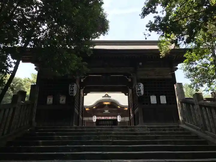 福山八幡宮の山門・神門