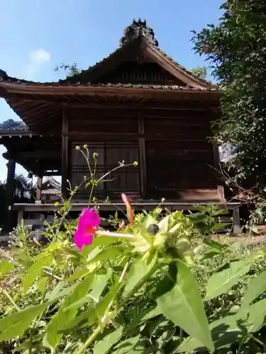 網戸神社の本殿