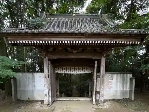 元三大師安楽寺の山門・神門