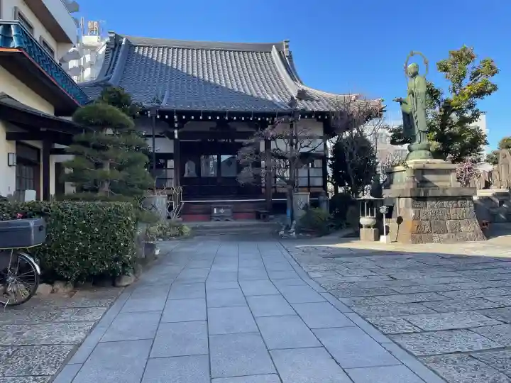 瑞泰寺の{uncategorized: "未分類", other: "その他", undefined: "問題あり", building: "その他建物", grave: "お墓", sacred_gate: "鳥居", guardian: "狛犬", statue: "像", buddha: "仏像", history: "歴史", nature: "自然", garden: "庭園", animal: "動物", pagoda: "塔", temizu: "手水舎", mountain_gate: "山門・神門", sanctuary: "本殿・本堂", subordinate: "末社・摂社", art: "芸術", scenery: "景色", jizo: "地蔵", ema: "絵馬", goshuin: "御朱印", omikuji: "おみくじ", items: "授与品その他", amulet: "お守り", goshuincho: "御朱印帳", eats: "食事", festival: "お祭り", votive_dance: "神楽", shichigosan: "七五三参", wedding: "結婚式", experience: "体験その他", initially: "初詣", around: "周辺", anti_infection: "感染症対策"}