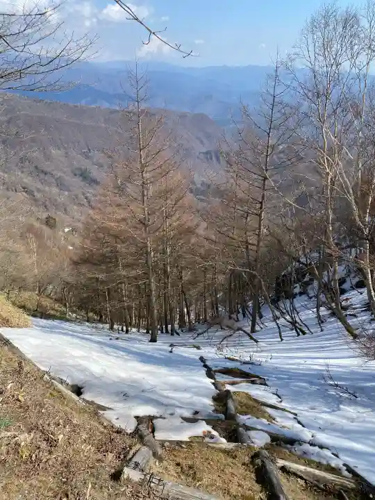 赤城神社の{uncategorized: "未分類", other: "その他", undefined: "問題あり", building: "その他建物", grave: "お墓", sacred_gate: "鳥居", guardian: "狛犬", statue: "像", buddha: "仏像", history: "歴史", nature: "自然", garden: "庭園", animal: "動物", pagoda: "塔", temizu: "手水舎", mountain_gate: "山門・神門", sanctuary: "本殿・本堂", subordinate: "末社・摂社", art: "芸術", scenery: "景色", jizo: "地蔵", ema: "絵馬", goshuin: "御朱印", omikuji: "おみくじ", items: "授与品その他", amulet: "お守り", goshuincho: "御朱印帳", eats: "食事", festival: "お祭り", votive_dance: "神楽", shichigosan: "七五三参", wedding: "結婚式", experience: "体験その他", initially: "初詣", around: "周辺", anti_infection: "感染症対策"}