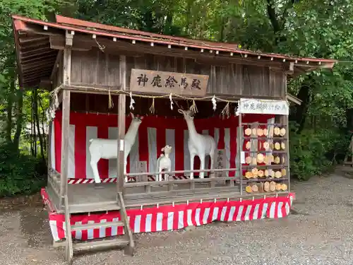 砥鹿神社（里宮）の像