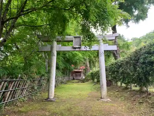 八幡神社の鳥居