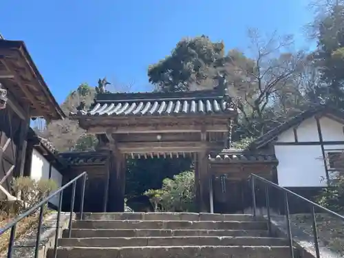 正暦寺の山門