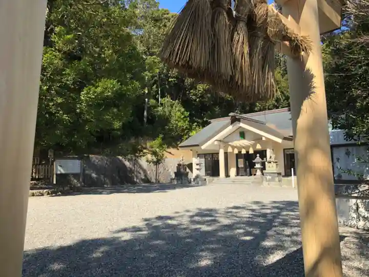 宇賀多神社の本殿・本堂