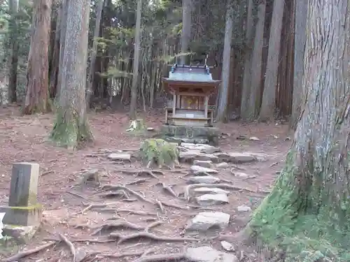 御岩神社の末社