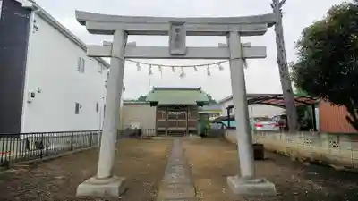 白山神社の鳥居