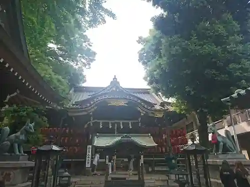 豊川稲荷東京別院の本殿・本堂