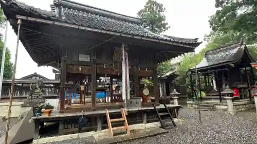 飯開神社の本殿・本堂