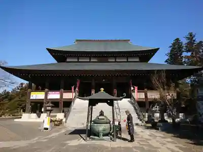 高蔵寺の本殿・本堂