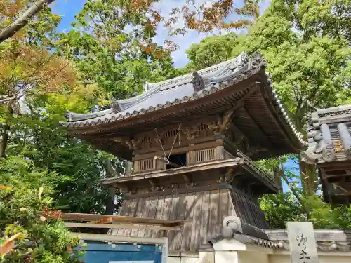 西方寺の建物その他