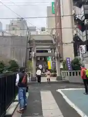 烏森神社の鳥居