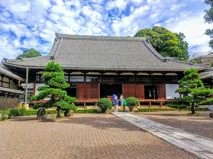 瑞泉寺の本殿