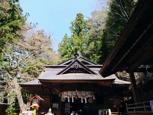 新倉富士浅間神社の本殿