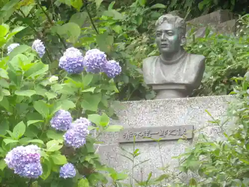 長勝寺の像