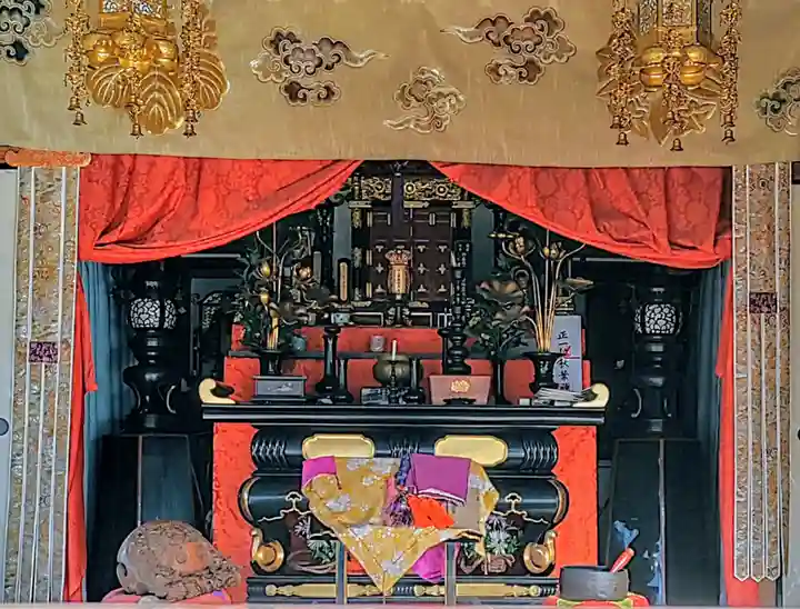 観音寺の本殿・本堂