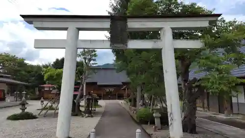 田出宇賀神社の鳥居