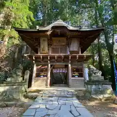 鷲子山上神社の山門