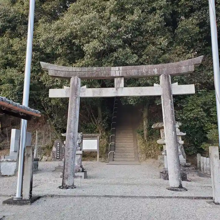 黒瀧神社の鳥居