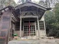 白鳥神社の{uncategorized: "未分類", other: "その他", undefined: "問題あり", building: "その他建物", grave: "お墓", sacred_gate: "鳥居", guardian: "狛犬", statue: "像", buddha: "仏像", history: "歴史", nature: "自然", garden: "庭園", animal: "動物", pagoda: "塔", temizu: "手水舎", mountain_gate: "山門・神門", sanctuary: "本殿・本堂", subordinate: "末社・摂社", art: "芸術", scenery: "景色", jizo: "地蔵", ema: "絵馬", goshuin: "御朱印", omikuji: "おみくじ", items: "授与品その他", amulet: "お守り", goshuincho: "御朱印帳", eats: "食事", festival: "お祭り", votive_dance: "神楽", shichigosan: "七五三参", wedding: "結婚式", experience: "体験その他", initially: "初詣", around: "周辺", anti_infection: "感染症対策"}