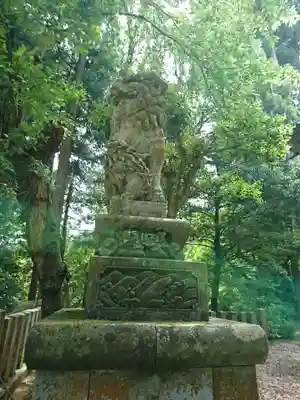 佐々牟志神社の狛犬