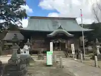 與止日女神社の本殿・本堂