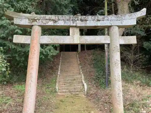 三嶋神社の鳥居