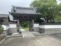 信光寺の山門・神門