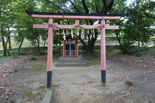 新屋坐天照御魂神社(西河原鎮座)の末社・摂社
