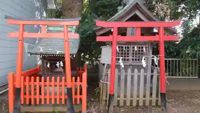 生麦杉山神社の末社・摂社