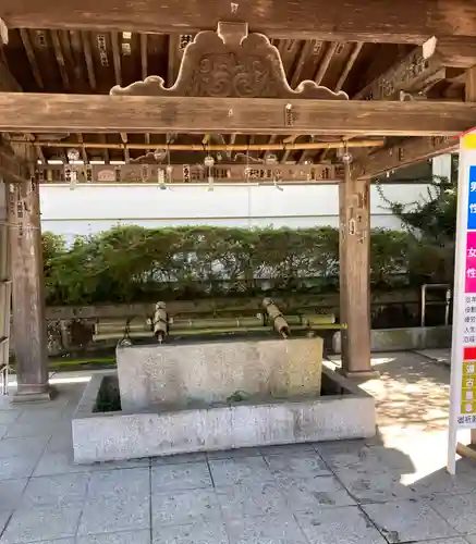 宮城縣護國神社の手水舎