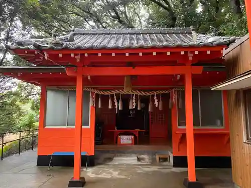 名島神社の本殿