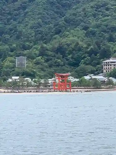 厳島神社(広島県)