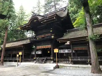 諏訪大社下社春宮の本殿・本堂