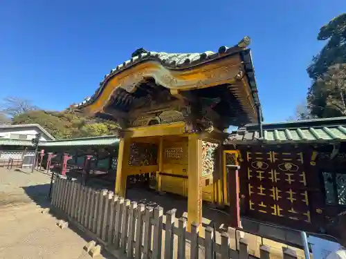 上野東照宮の{uncategorized: "未分類", other: "その他", undefined: "問題あり", building: "その他建物", grave: "お墓", sacred_gate: "鳥居", guardian: "狛犬", statue: "像", buddha: "仏像", history: "歴史", nature: "自然", garden: "庭園", animal: "動物", pagoda: "塔", temizu: "手水舎", mountain_gate: "山門・神門", sanctuary: "本殿・本堂", subordinate: "末社・摂社", art: "芸術", scenery: "景色", jizo: "地蔵", ema: "絵馬", goshuin: "御朱印", omikuji: "おみくじ", items: "授与品その他", amulet: "お守り", goshuincho: "御朱印帳", eats: "食事", festival: "お祭り", votive_dance: "神楽", shichigosan: "七五三参", wedding: "結婚式", experience: "体験その他", initially: "初詣", around: "周辺", anti_infection: "感染症対策"}