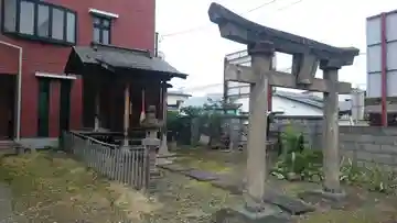 稲荷神社の鳥居