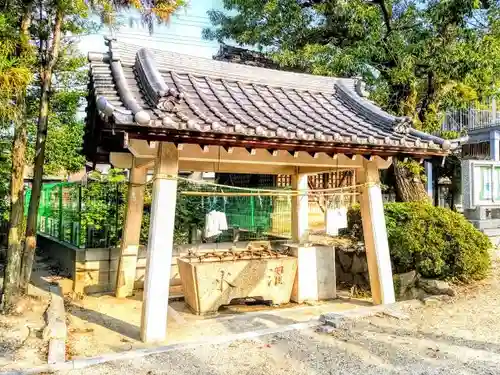 藤井神社（横根藤井神社）の手水舎