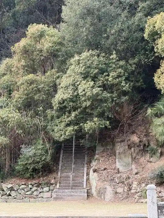 西国寺の{uncategorized: "未分類", other: "その他", undefined: "問題あり", building: "その他建物", grave: "お墓", sacred_gate: "鳥居", guardian: "狛犬", statue: "像", buddha: "仏像", history: "歴史", nature: "自然", garden: "庭園", animal: "動物", pagoda: "塔", temizu: "手水舎", mountain_gate: "山門・神門", sanctuary: "本殿・本堂", subordinate: "末社・摂社", art: "芸術", scenery: "景色", jizo: "地蔵", ema: "絵馬", goshuin: "御朱印", omikuji: "おみくじ", items: "授与品その他", amulet: "お守り", goshuincho: "御朱印帳", eats: "食事", festival: "お祭り", votive_dance: "神楽", shichigosan: "七五三参", wedding: "結婚式", experience: "体験その他", initially: "初詣", around: "周辺", anti_infection: "感染症対策"}
