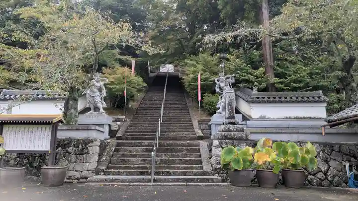 西蓮寺(三重県)