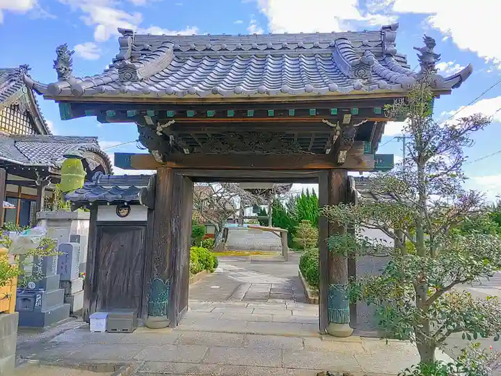 本住寺の山門・神門