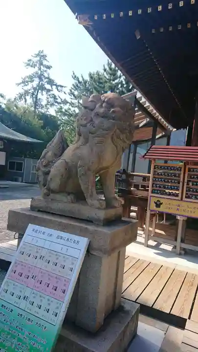 弓弦羽神社の狛犬