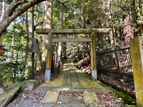 神明神社の鳥居