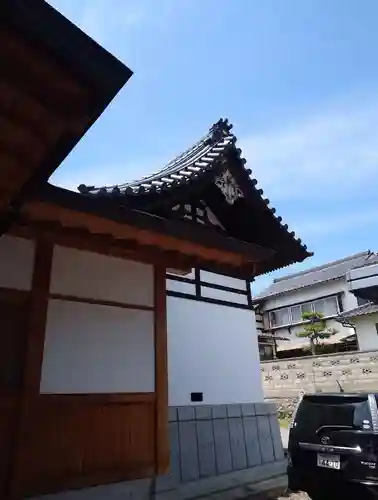 武井神社の本殿