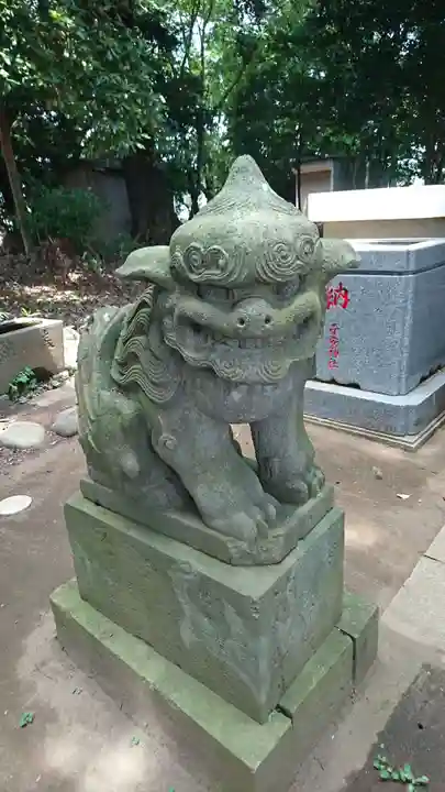 子安神社の狛犬