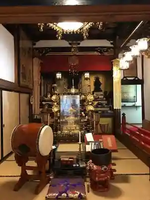 弘照寺の本殿・本堂