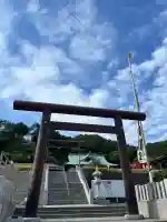 本牧神社の{uncategorized: "未分類", other: "その他", undefined: "問題あり", building: "その他建物", grave: "お墓", sacred_gate: "鳥居", guardian: "狛犬", statue: "像", buddha: "仏像", history: "歴史", nature: "自然", garden: "庭園", animal: "動物", pagoda: "塔", temizu: "手水舎", mountain_gate: "山門・神門", sanctuary: "本殿・本堂", subordinate: "末社・摂社", art: "芸術", scenery: "景色", jizo: "地蔵", ema: "絵馬", goshuin: "御朱印", omikuji: "おみくじ", items: "授与品その他", amulet: "お守り", goshuincho: "御朱印帳", eats: "食事", festival: "お祭り", votive_dance: "神楽", shichigosan: "七五三参", wedding: "結婚式", experience: "体験その他", initially: "初詣", around: "周辺", anti_infection: "感染症対策"}