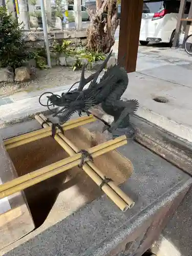 瀧尾神社の手水舎