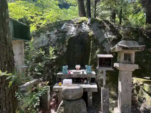 磐船神社の{uncategorized: "未分類", other: "その他", undefined: "問題あり", building: "その他建物", grave: "お墓", sacred_gate: "鳥居", guardian: "狛犬", statue: "像", buddha: "仏像", history: "歴史", nature: "自然", garden: "庭園", animal: "動物", pagoda: "塔", temizu: "手水舎", mountain_gate: "山門・神門", sanctuary: "本殿・本堂", subordinate: "末社・摂社", art: "芸術", scenery: "景色", jizo: "地蔵", ema: "絵馬", goshuin: "御朱印", omikuji: "おみくじ", items: "授与品その他", amulet: "お守り", goshuincho: "御朱印帳", eats: "食事", festival: "お祭り", votive_dance: "神楽", shichigosan: "七五三参", wedding: "結婚式", experience: "体験その他", initially: "初詣", around: "周辺", anti_infection: "感染症対策"}